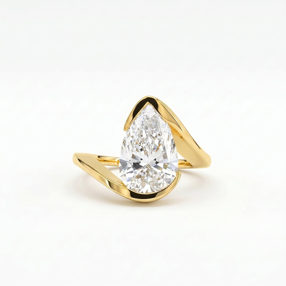 Pear Wrap Ring in 18K yellow gold, lab-grown diamond