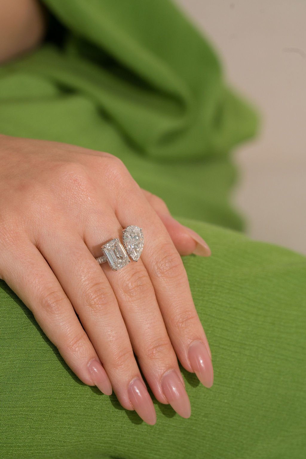 Stellar Gems lab-grown emerald and pear diamond toi et moi ring collection banner