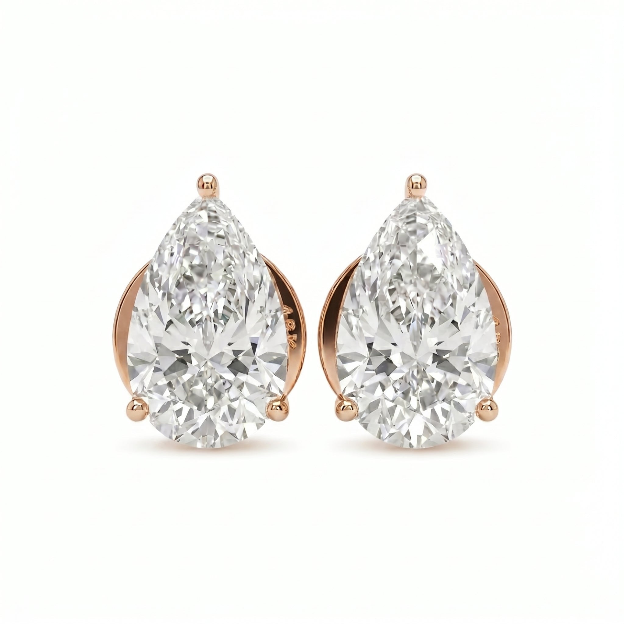 Pear Diamond Stud Earrings in 18K rose gold, lab-grown diamond