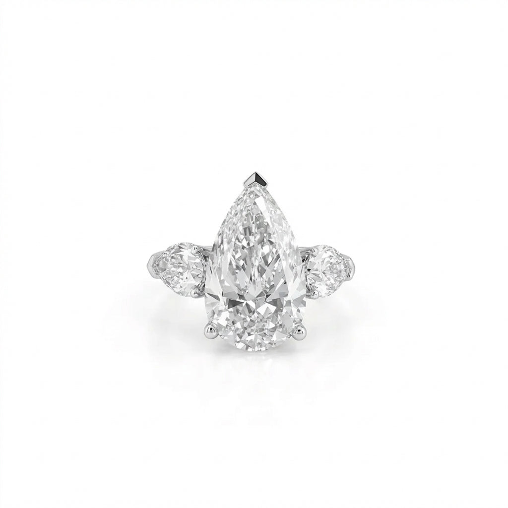 Pear Trilogy Ring in 18K white gold, lab-grown diamond